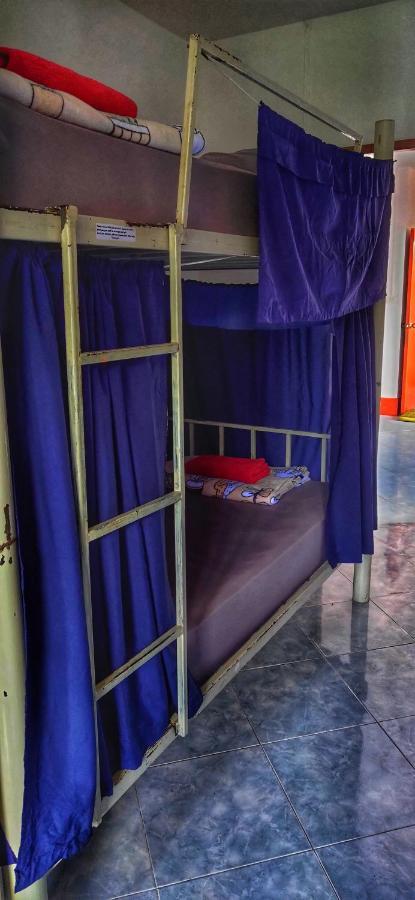 Baan Kai Hostel Баан Кхай Экстерьер фото